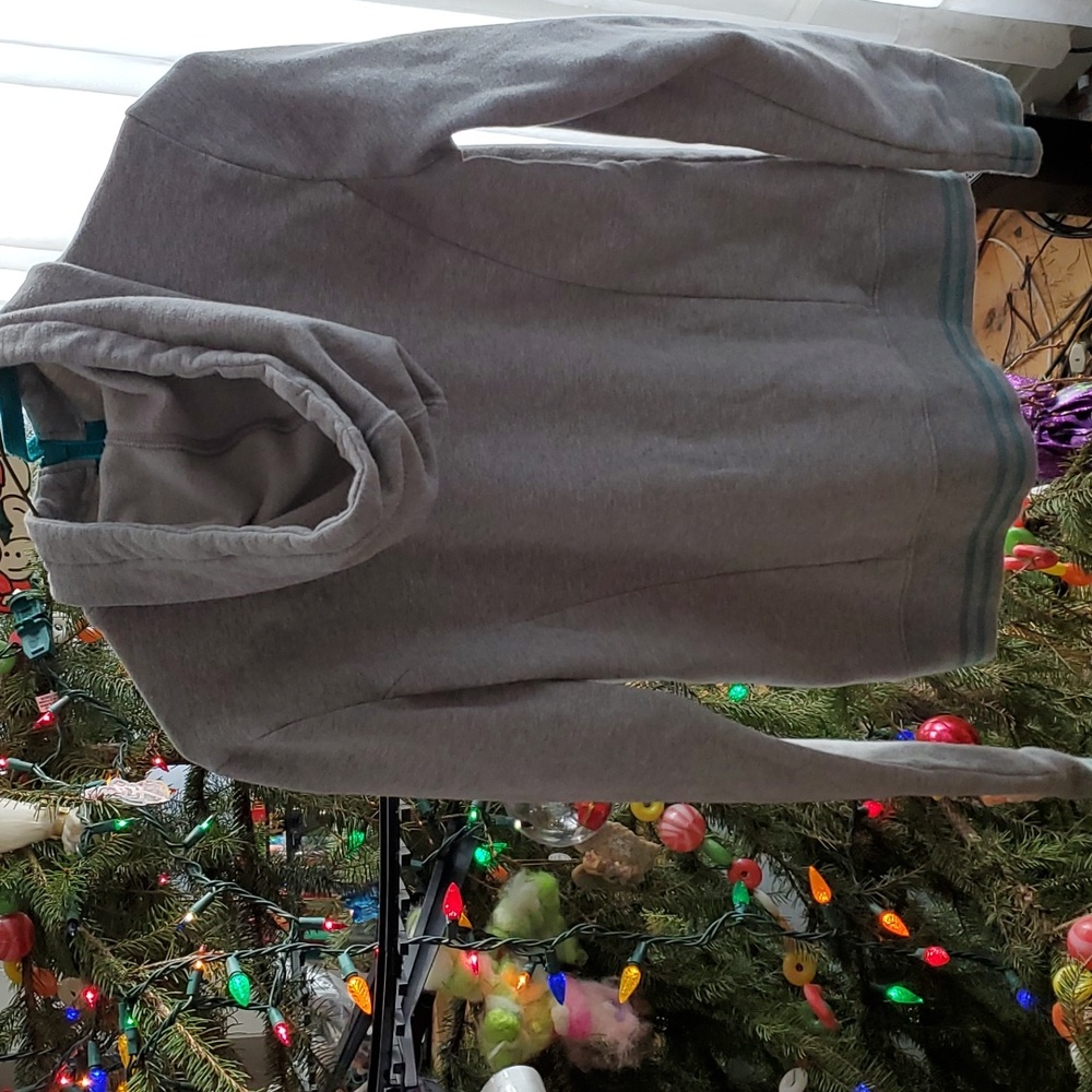 Northface hooded jacket - Picture 4 of 9